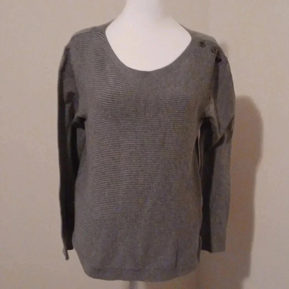 🍭🌺Striped sweater with buttons on one sholder - Picture 2 of 10